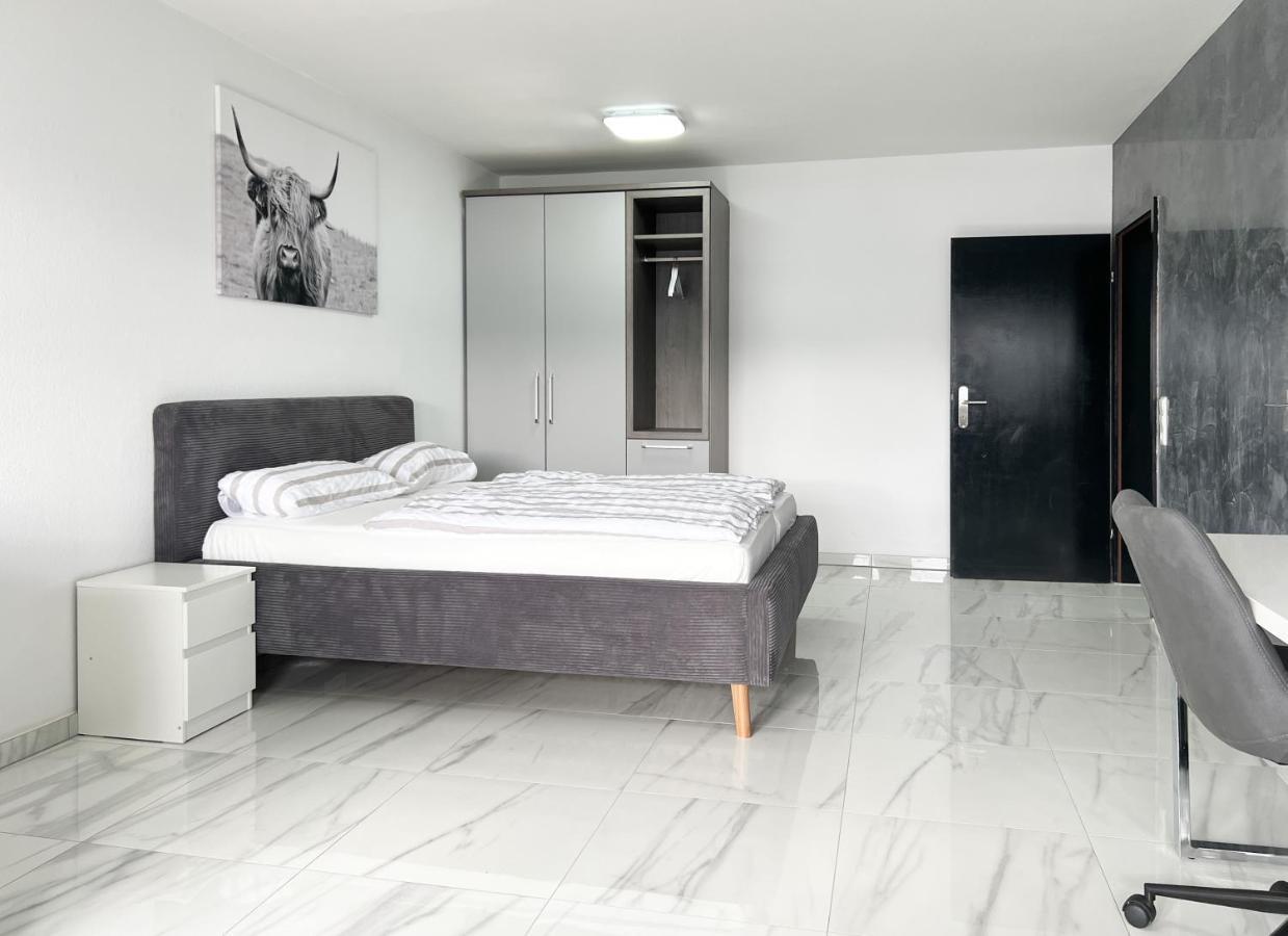 Modernes Apartment Mit Stil In City Lage Karlsruhe Kültér fotó